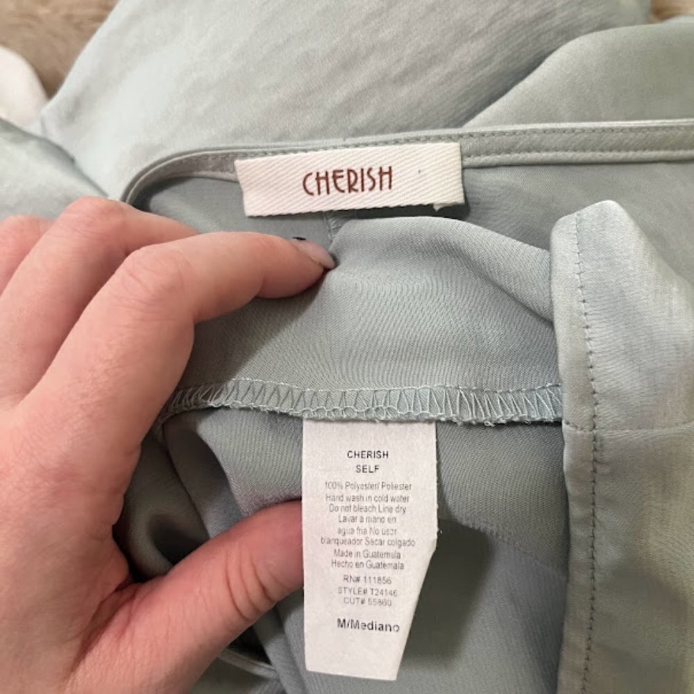Cherish Shirt Medium - Picture 5 of 5